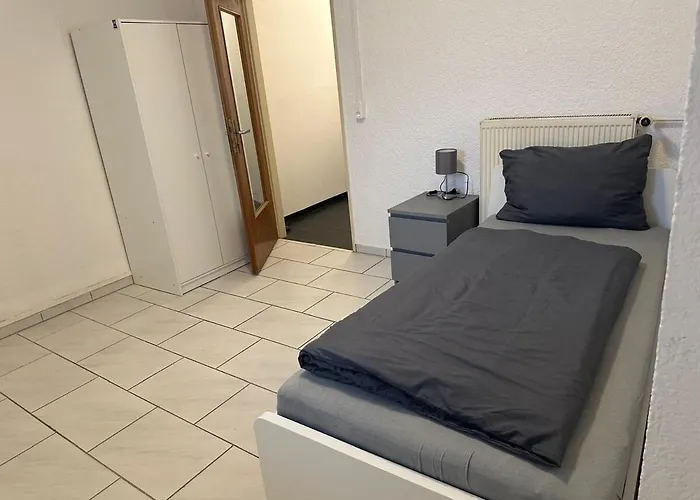 Lägenhet Spacious In Mörfelden-Walldorf